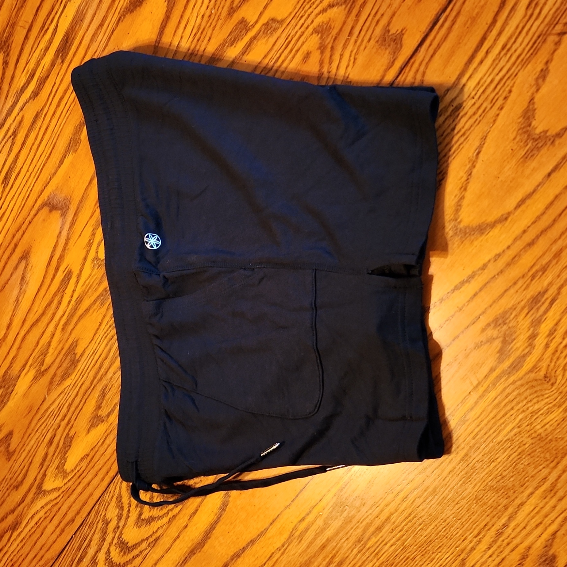 Gaiam Black Drawstring Shorts With Pockets